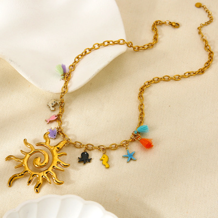 Collier pendentif femme luxueux en acier inoxydable étanche, motif poisson-lune, idéal pour les vacances (1 pièce) 2