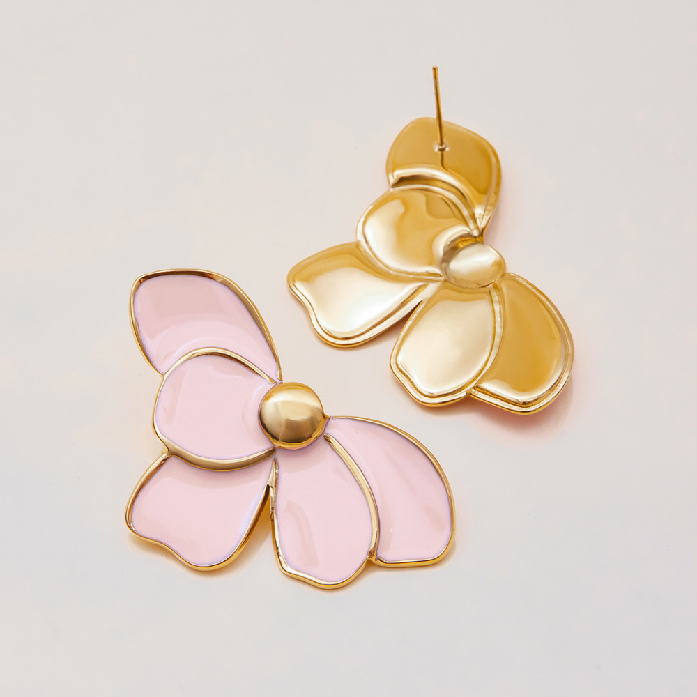 1 Paire De Boucles D'Oreilles Puces Élégantes Pour Femme, En Acier Inoxydable Imperméable, Couleur Or, Avec Motif Floral. Image8