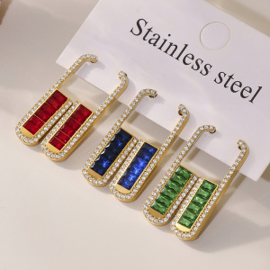 1 Paire De Boucles D'Oreilles Puces Luxueuses En Forme De U, En Acier Inoxydable Étanche, Ornées De Zircons Colorés. h5 Image4