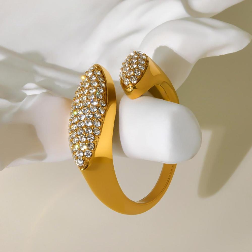 Bague Pour Femme En Acier Inoxydable Doré, Étanche, Ornée D'Un Zircon, Au Design Luxueux (1 Pièce). Image6