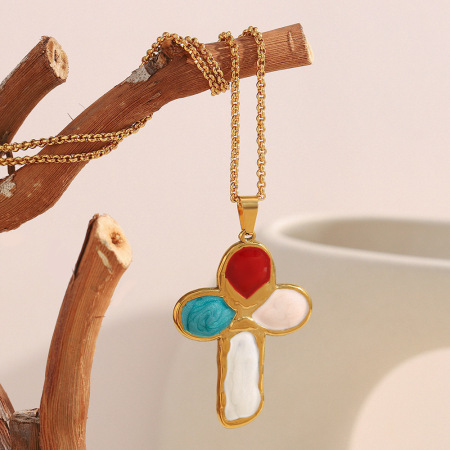 Collier pendentif croix rétro en acier inoxydable étanche couleur or (1 pièce) 2