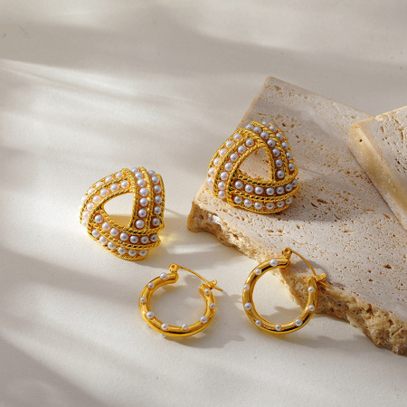 1 paire de boucles d'oreilles puces romantiques et décontractées en acier inoxydable imperméable, de forme irrégulière, pour femme. 2