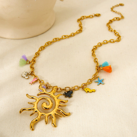 Collier pendentif femme luxueux en acier inoxydable étanche, motif poisson-lune, idéal pour les vacances (1 pièce)
