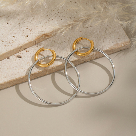 1 paire de boucles d'oreilles pendantes rondes en acier inoxydable étanche, de couleurs assorties