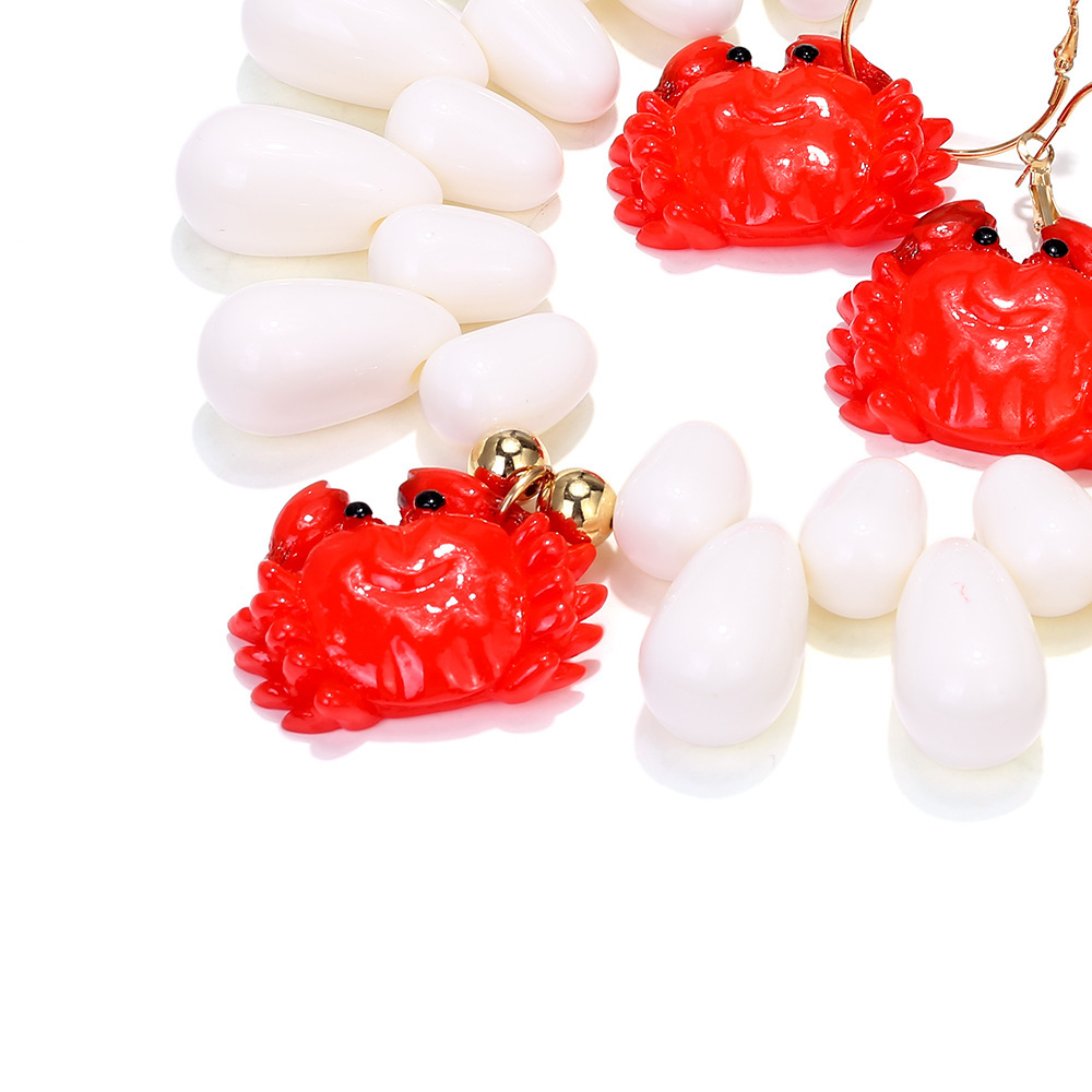 Ensemble De Colliers Tendance En Résine Et Crabe Image3