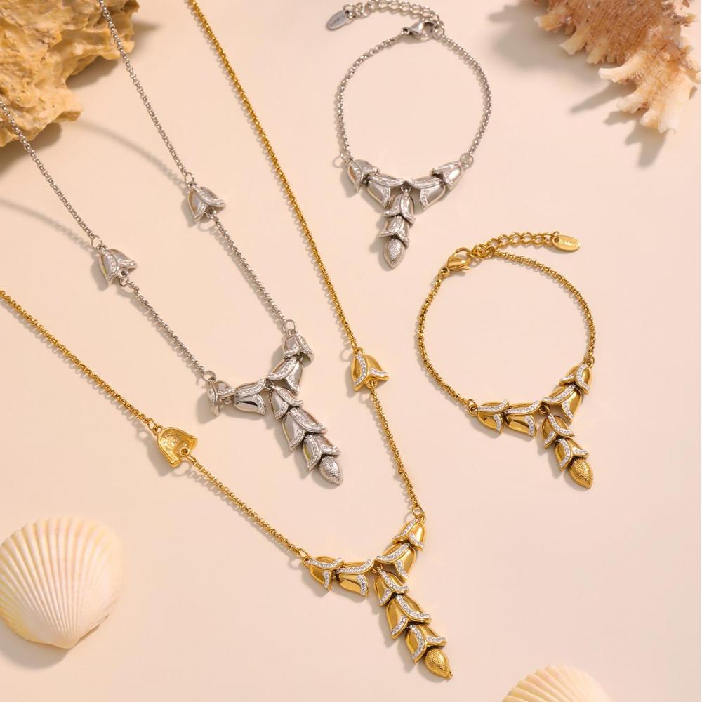 Collier Pendentif Femme Chic En Acier Inoxydable Étanche Couleur Or Avec Pierre Naturelle (1 Pièce) Image7