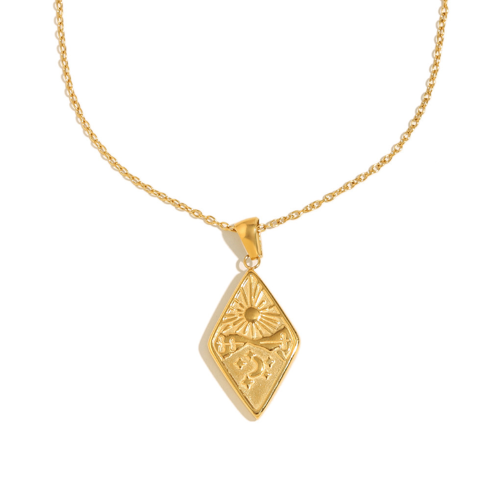 Collier Pendentif Femme Étanche En Acier Inoxydable Daily Sun, Collection Simple Series (1 Pièce)