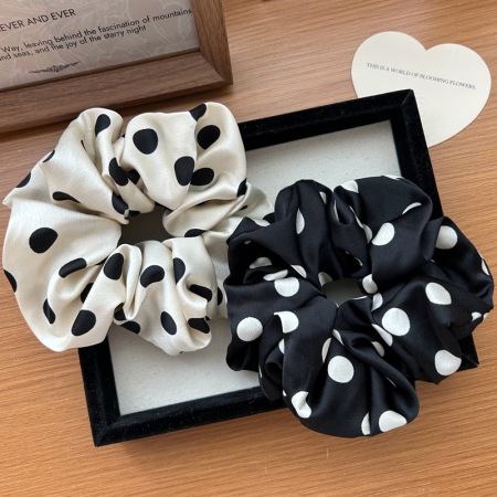 1 chouchou pour femme en tissu à pois élégants de la série Simple