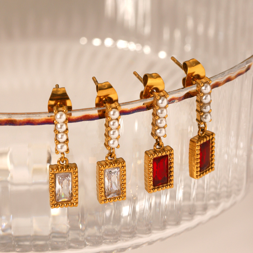 Boucles D'Oreilles Puces Pour Femmes, En Acier Inoxydable Imperméable, Couleur Or, Avec Pompon Et Zircon. Image3