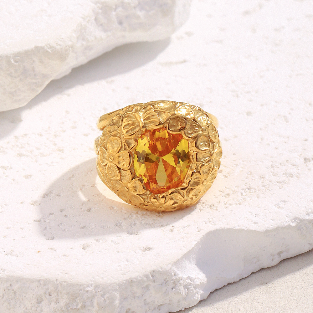 Bague De Luxe Rétro À Motif Floral En Acier Inoxydable Étanche Couleur Or (1 Pièce) Image5