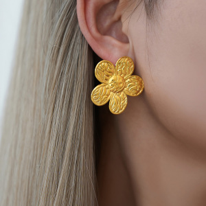 1 Paire De Boucles D'Oreilles Puces Simples Pour Femmes, En Acier Inoxydable Étanche, Couleur Or, Avec Motif Floral Quotidien. h5 Image5