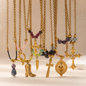 Collier Tressé Doré Avec Croix En Forme De Cœur Rétro Et Pierres Naturelles (1 Pièce) h5 Image2