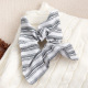 Rayures noires et blanches (foulard carré) 