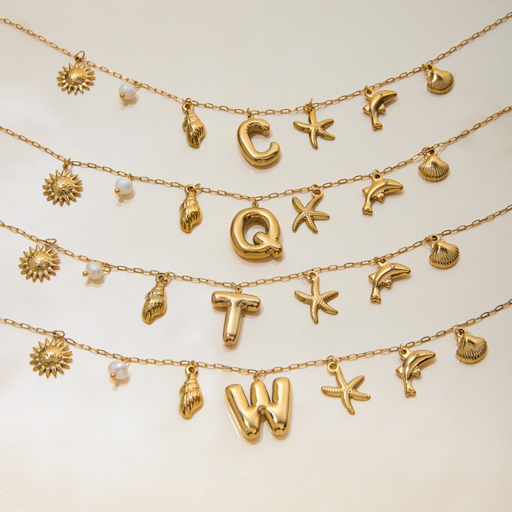 Collier Pendentif Femme En Acier Inoxydable Doré, Étanche, Avec Lettre Brillante (1 Pièce) Image4