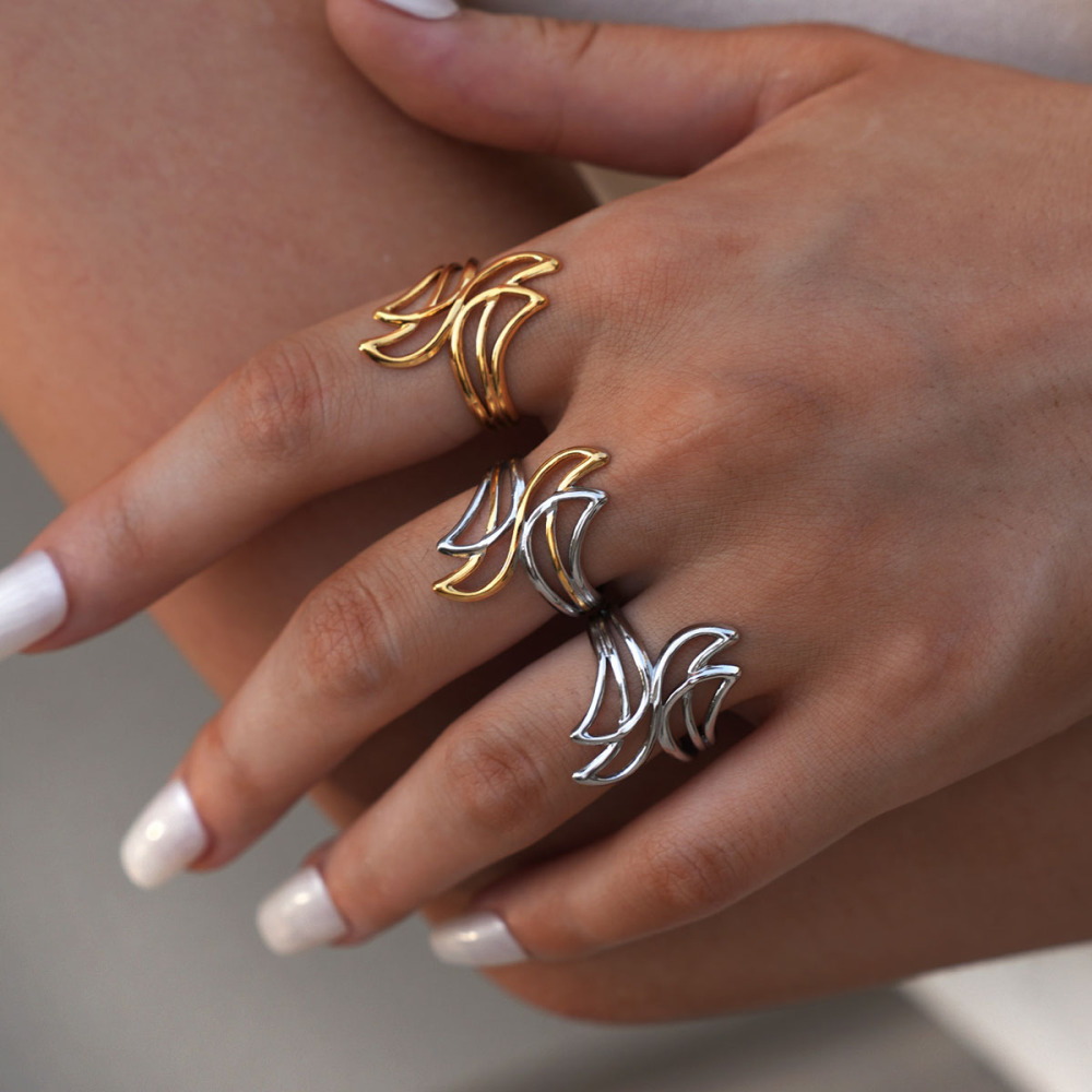 Bague Tendance Décontractée De Forme Irrégulière En Acier Inoxydable, Couleur Or, Étanche. Image4