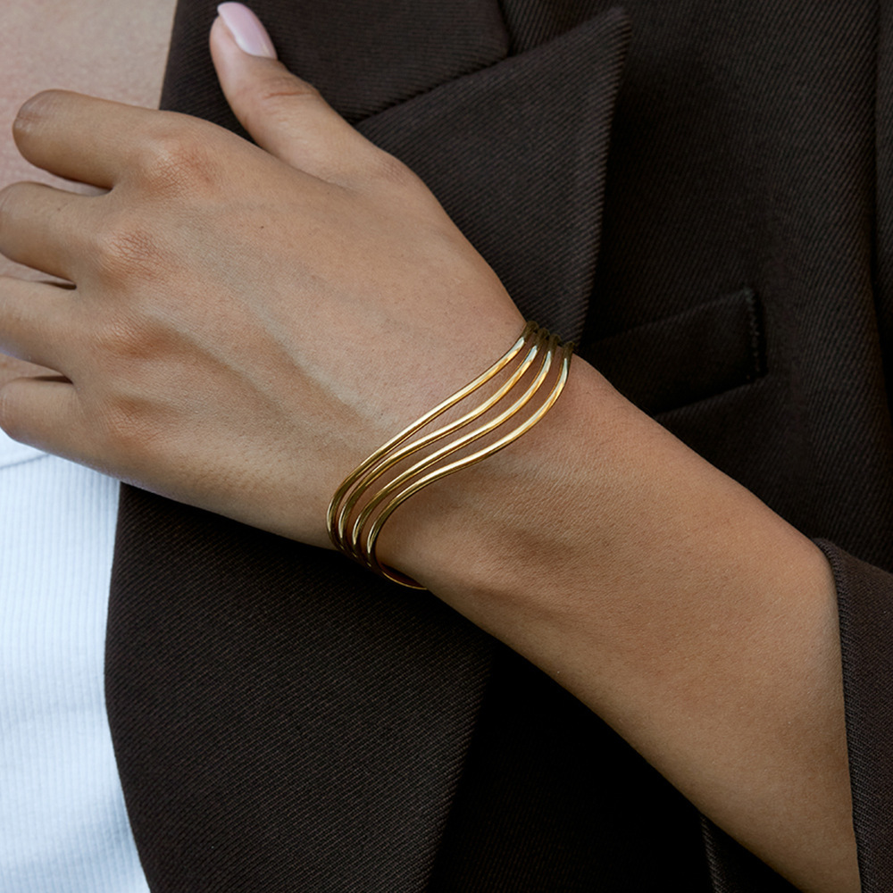 Bracelet Manchette Classique Ondulé En Acier Inoxydable, Couleur Or, Pour Femme (1 Pièce). h5Image4
