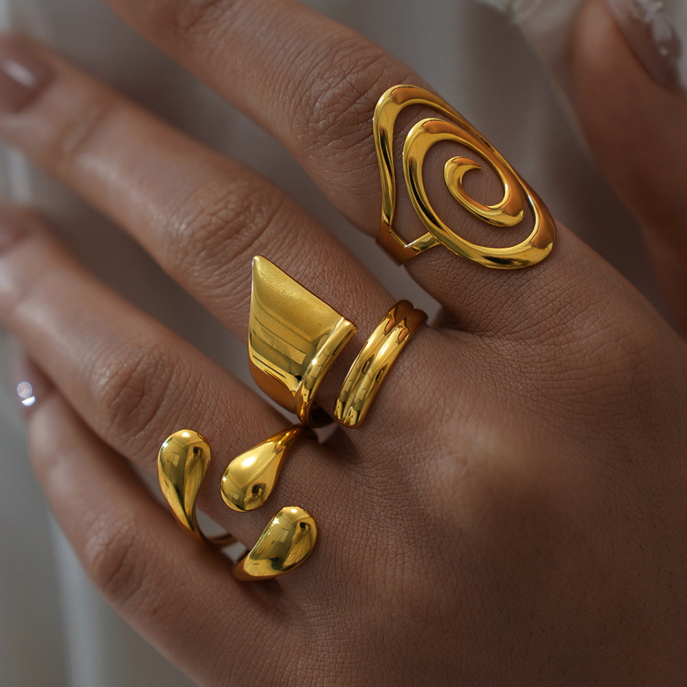 Bague Tendance En Acier Inoxydable Doré, Forme Simple Et Irrégulière (1 Pièce), Étanche. Image6