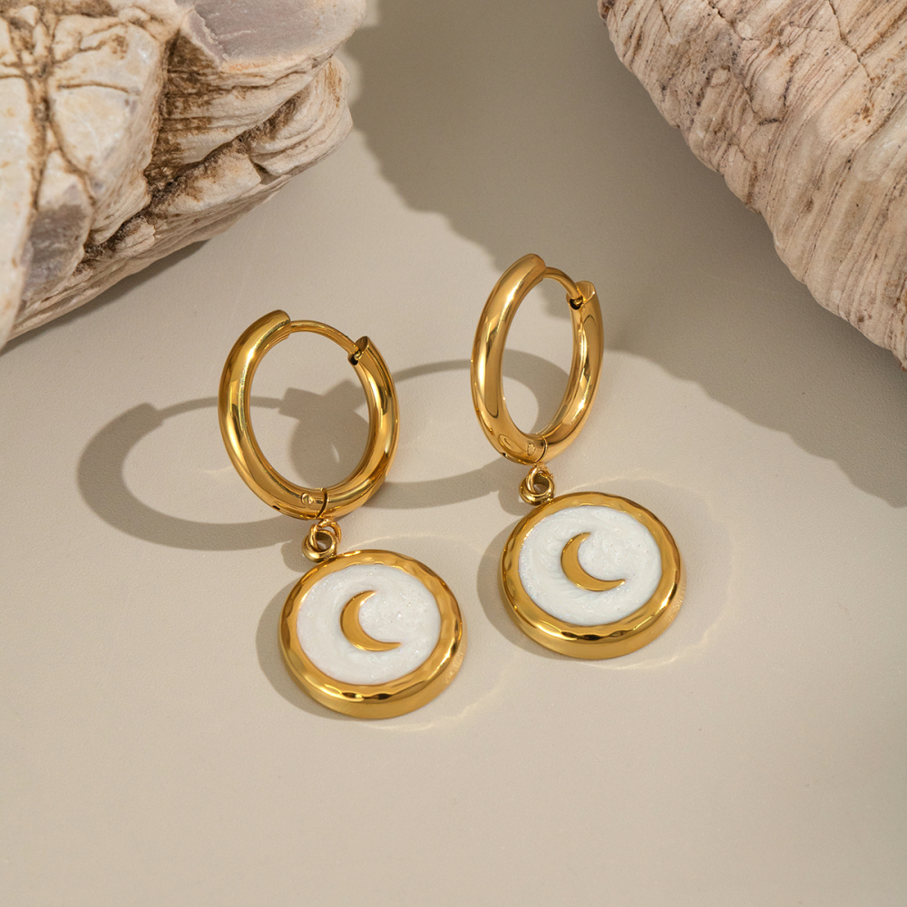 Ensemble Collier Et Pendentif Lune Élégante En Acier Inoxydable Étanche Couleur Or De La Série Classique Image5