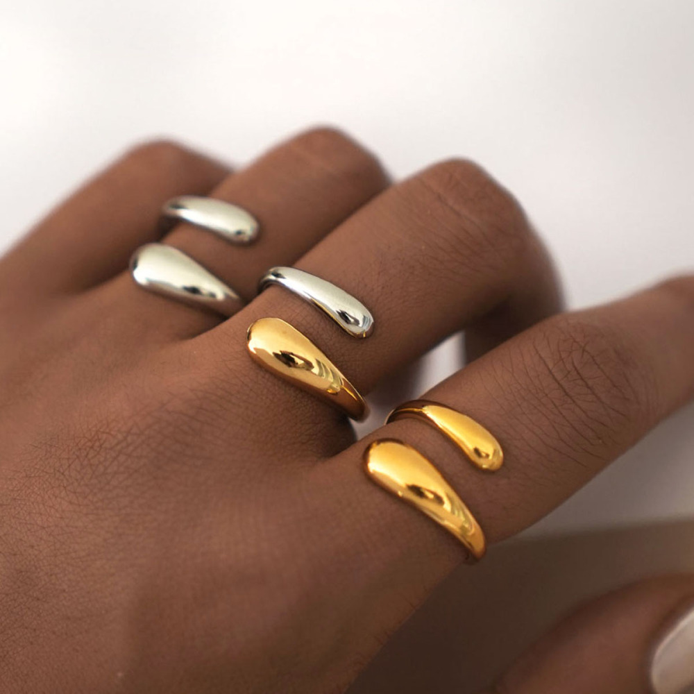 Bague Simple En Acier Inoxydable Couleur Or Avec Gouttelettes Image3