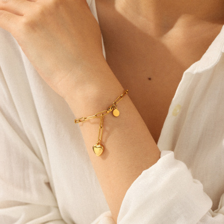 Bracelet à maillons pour femme, en acier inoxydable, couleur or, avec motif cœur simple (1 pièce). 2