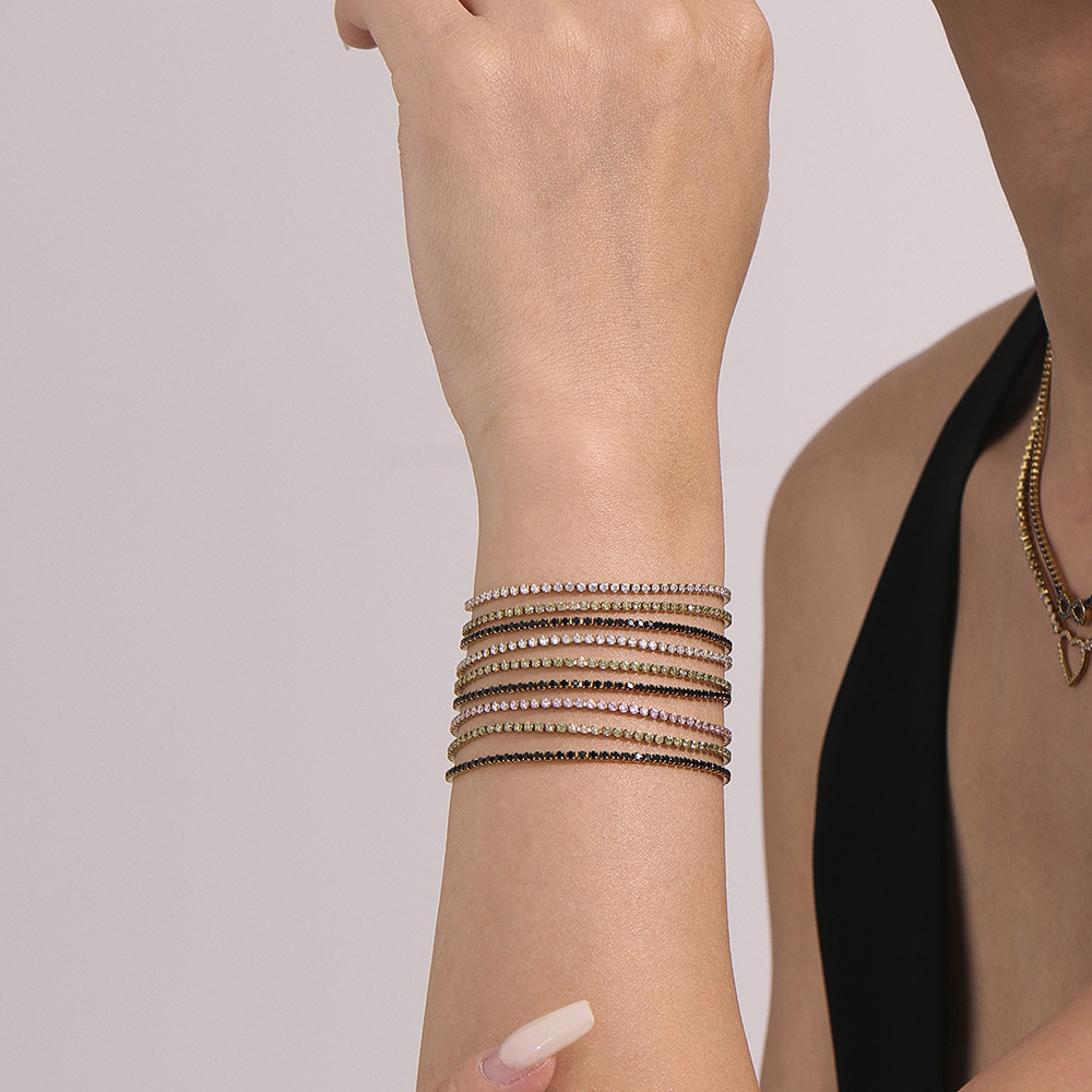 Bracelet À Maillons Pour Femme, En Acier Inoxydable Doré, Orné De Zircon, Avec Lignes Délicates (1 Pièce). Image4