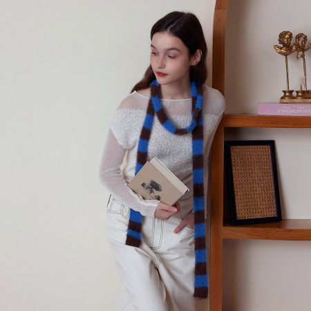 Écharpe d'hiver élégante en nylon à rayures Lathy pour femme, 1 pièce