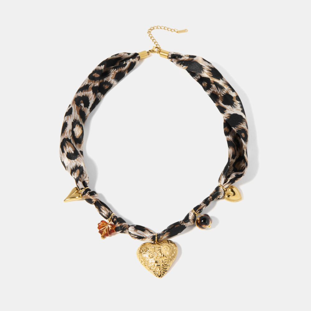 Collier Pendentif Cœur En Acier Inoxydable Imperméable À Motif Léopard Image2