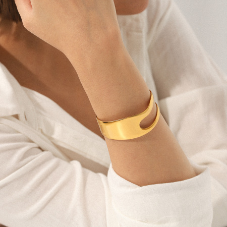 Bracelet jonc étanche en acier inoxydable ajouré de forme irrégulière pour femme (1 pièce) 2