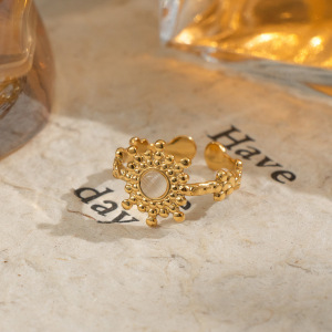 Bague Élégante Pour Femme En Acier Inoxydable, Imperméable Et Ornée D'Une Pierre Naturelle, Avec Motif Floral (1 Pièce). h5 Image3