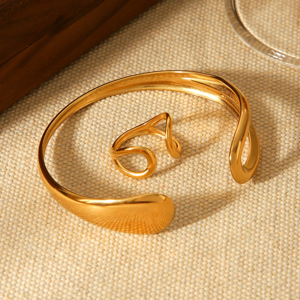 Bracelet Jonc Simple Et Ajouré Pour Femme, Couleur Or, En Acier Inoxydable, Étanche, À Porter Au Quotidien (1 Pièce) Image3