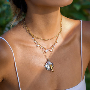 Collier Pendentif Élégant Pour Femme, En Acier Inoxydable Doré, Avec Pompon (1 Pièce) h5 Image3