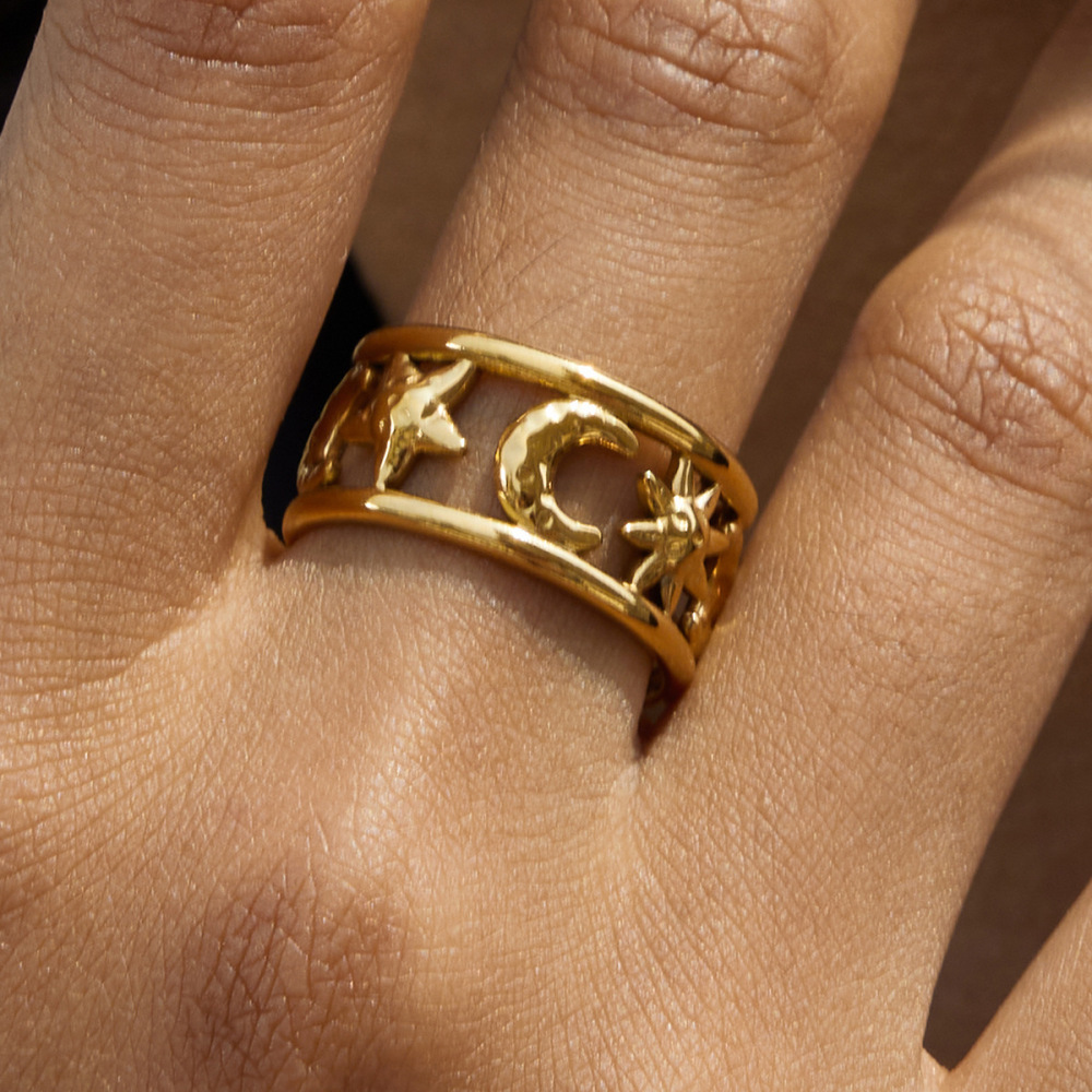 Bague Tendance Chic Sun&Moon En Acier Inoxydable Étanche Couleur Or (1 Pièce) Image5