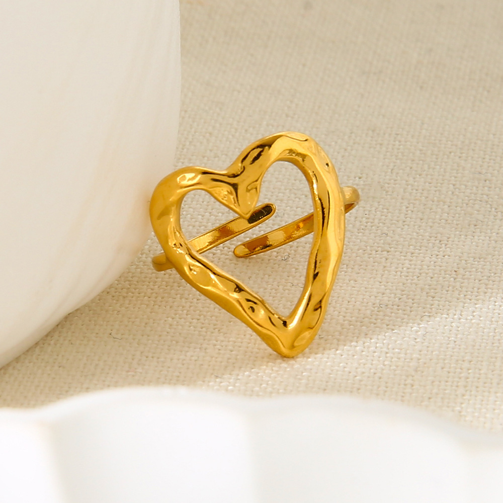Bague Romantique Simple En Forme De Cœur, En Acier Inoxydable Étanche Couleur Or, Pour Femme. Image2