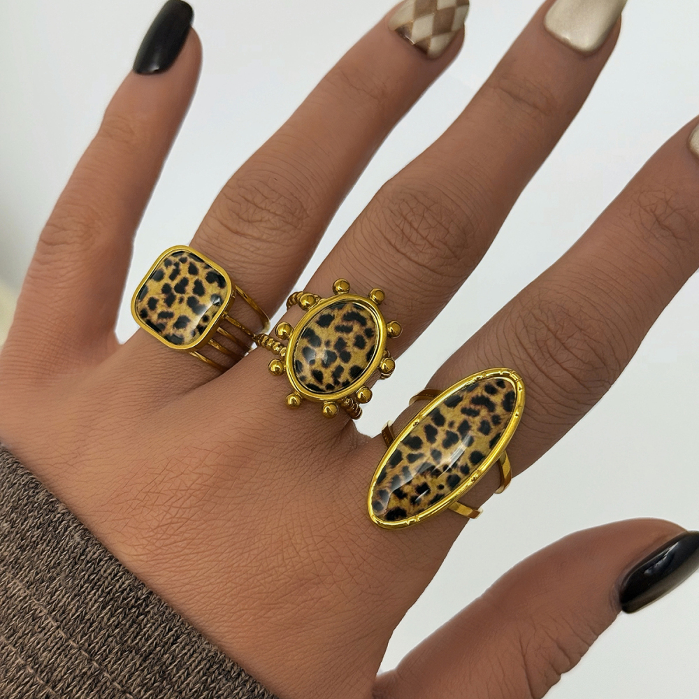 Bague Tendance Décontractée À Imprimé Léopard En Acier Inoxydable Étanche Pour Femme (1 Pièce) Image3