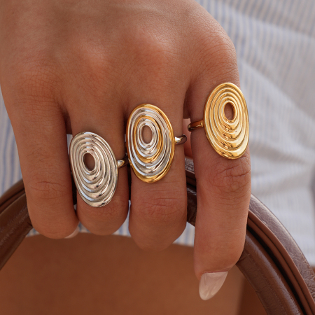 Bague femme style rétro rond simple, en acier inoxydable étanche (1 pièce)