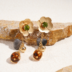 1 Paire De Boucles D'Oreilles Pendantes Rétro En Forme De Cœur Et De Fleur En Résine h5 Image3