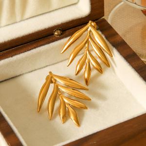 Boucles D'Oreilles Puces Pour Femme, En Acier Inoxydable Doré, Motif Feuille Simple, Imperméables, 1 Paire h5 Image6