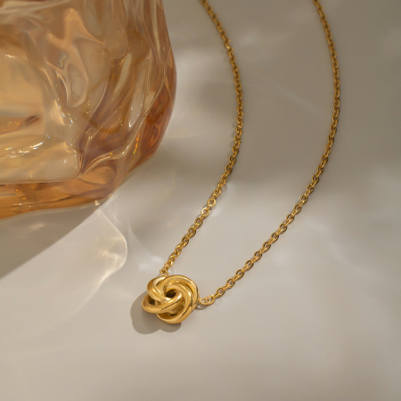 Collier pendentif fleur en acier inoxydable étanche couleur or (1 pièce)
