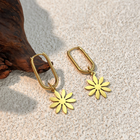 1 paire de boucles d'oreilles pendantes en acier inoxydable doré, imperméables, à motif floral