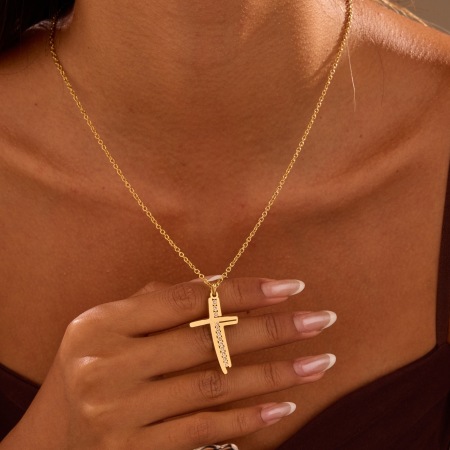 Collier pendentif croix simple en acier inoxydable étanche pour femme (1 pièce)