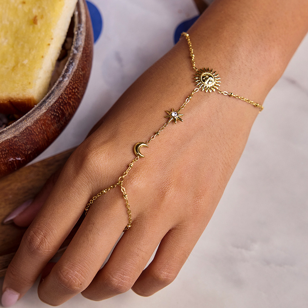 Bracelet Chaîne Classique Soleil Et Lune Pour Femme, En Acier Inoxydable Étanche, Couleur Or (1 Pièce). Image5
