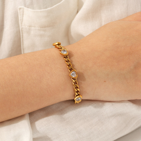 Bracelet à maillons pour femme, en acier inoxydable doré, orné d'un zircon et orné d'un cœur luxueux (1 pièce).
