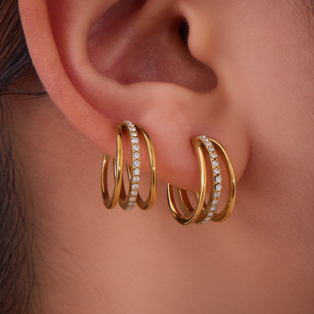 1 paire de boucles d'oreilles manchette d'oreille femme en acier inoxydable doré, étanches, serties de zircon, motif torsadé. 2