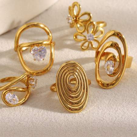 Bague pour femme en acier inoxydable de forme irrégulière, étanche, couleur or, ornée d'un zircon.