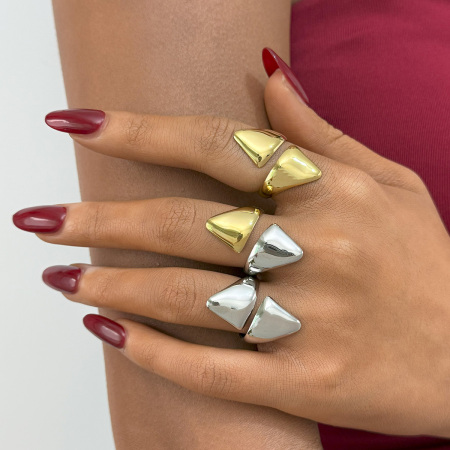 Bague femme tendance en acier inoxydable étanche, forme irrégulière, à porter au quotidien (1 pièce). 2