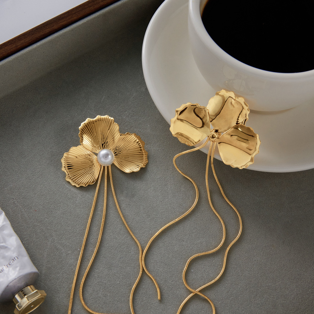 Boucles D'Oreilles Pendantes Élégantes Pour Femme, En Acier Inoxydable Doré, Avec Pompon Et Fleur, Imperméables (1 Paire). h5Image7