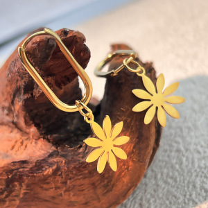 1 Paire De Boucles D'Oreilles Pendantes En Acier Inoxydable Doré, Imperméables, À Motif Floral h5 Image2