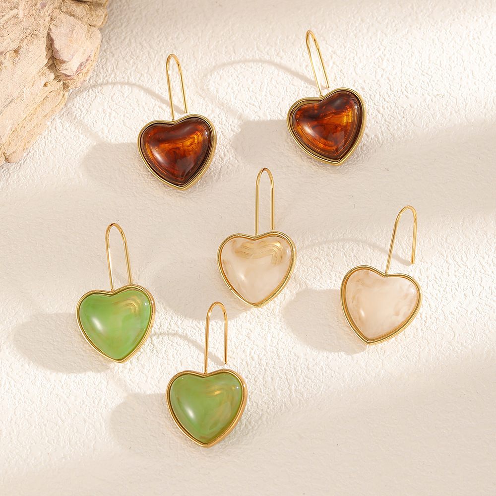 1 Paire De Boucles D'Oreilles Pendantes Rétro En Forme De Cœur, En Acier Inoxydable, Imperméables Et En Acrylique Doré Pour Femme. Image3