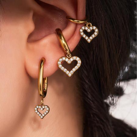 1 paire de boucles d'oreilles pendantes pour femme, en acier inoxydable doré, ornées de zircon et serties d'un cœur exquis.