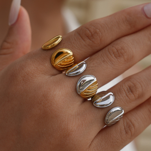 Bague Tendance En Acier Inoxydable Doré, Forme Irrégulière, Étanche, Collection Simple, Portée Au Quotidien. h5 Image2